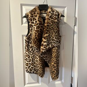 Velvet Faux Fur Vest with Animal Print